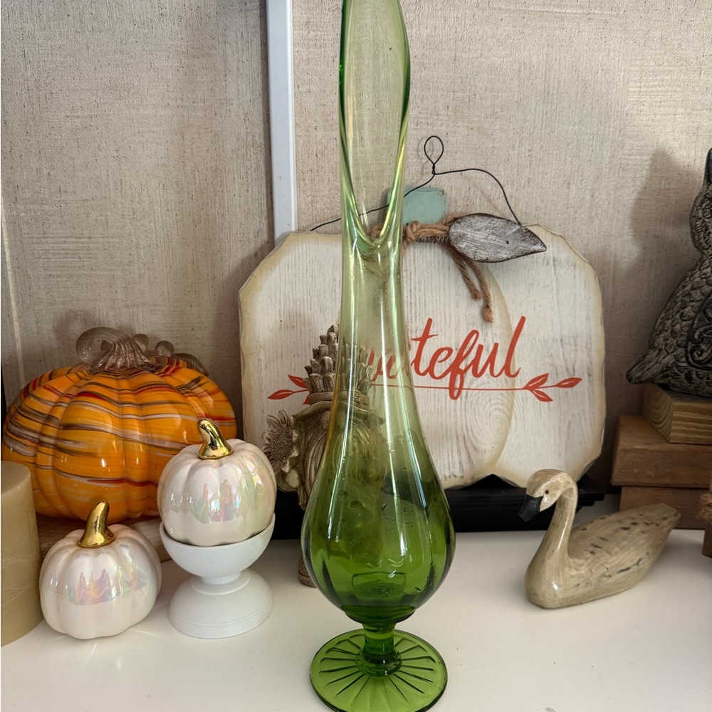 Green vintage swung vase